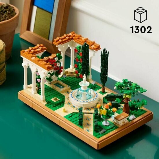 LEGO 10359 Fountain Garden