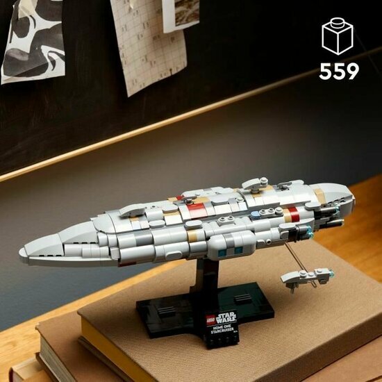 LEGO 75405 Home One Starcruiser