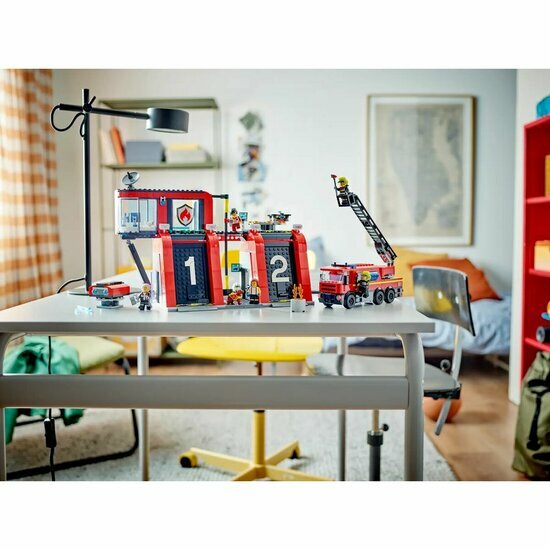 LEGO 60414 Fire Station with Fire Truck