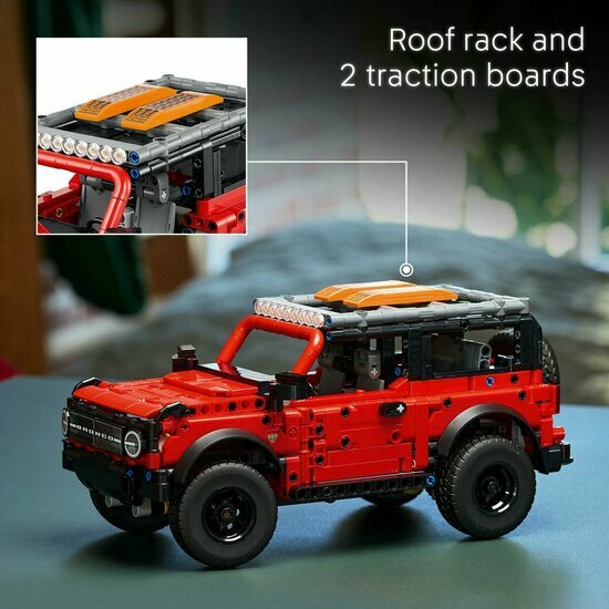 LEGO 42213 Ford Bronco SUV