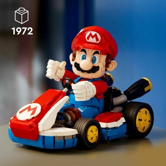 LEGO 72037 Mario Kart &ndash; Mario en standaardkart