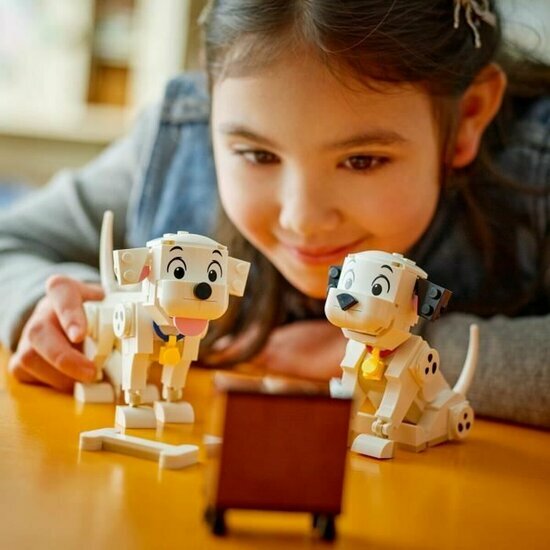 LEGO 43271 Lucky en Penny uit 101 Dalmati&euml;rs